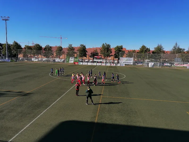 Ciudad Deportiva del Viejo Vivero - Polideportivo en Badajoz - foto 2