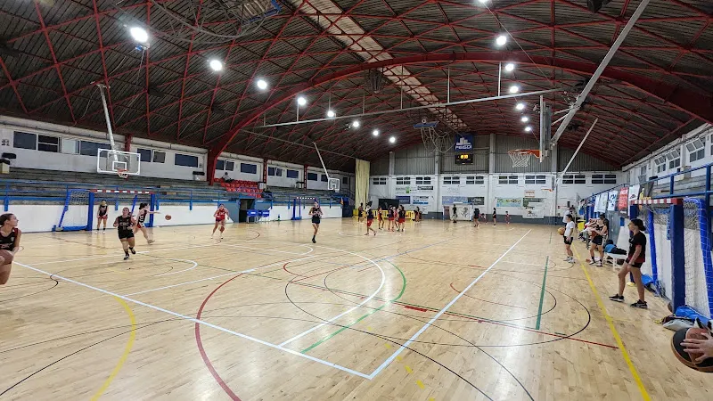 Pabellón Municipal de Deportes - Polideportivo en Canet de Mar - foto 2