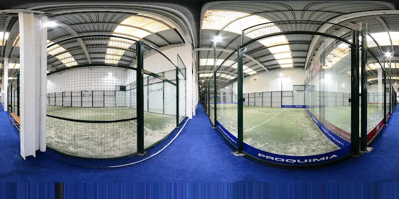 Club De Padel Osona - Club de pádel en Gurb - foto 2