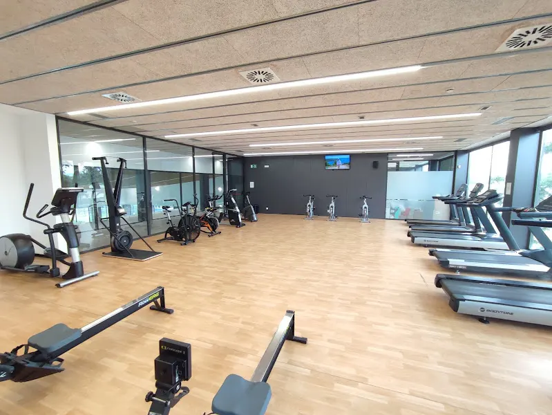 Complejo Deportivo Municipal de Masquefa - Polideportivo en Masquefa - foto 2