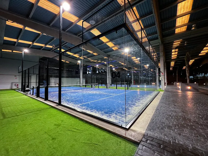 Oxygen Sports Club - Centro deportivo en Martorelles - foto 2