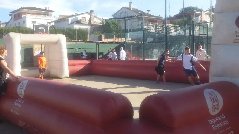 Club Tenis i Padel Can Juli en Santa Eulalia de Roncana