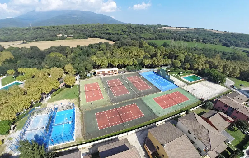 Club de Tenis Font Martina - Club de tenis en Santa Maria de Palautordera - foto 2