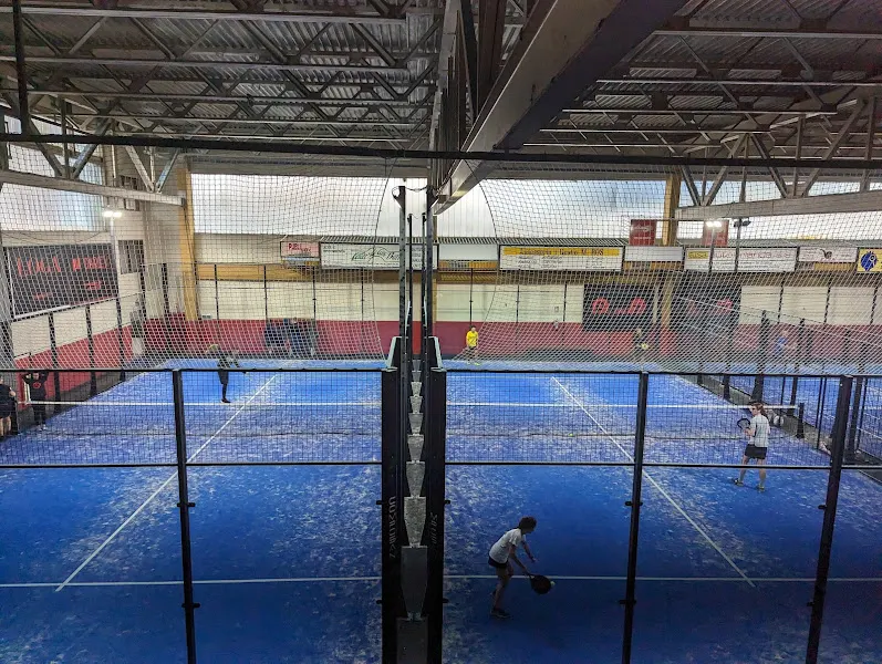 Padel 7 Glories - Club deportivo en Barcelona - foto 2