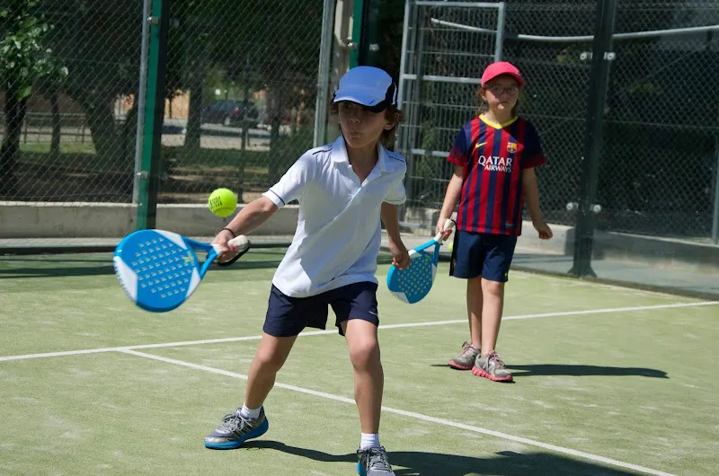 Club Tennis Navàs - Club de tenis en Navas - foto 2