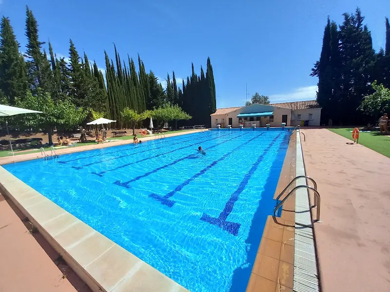 Piscina municipal de Pontons - Piscina exterior en Pontons - foto 2
