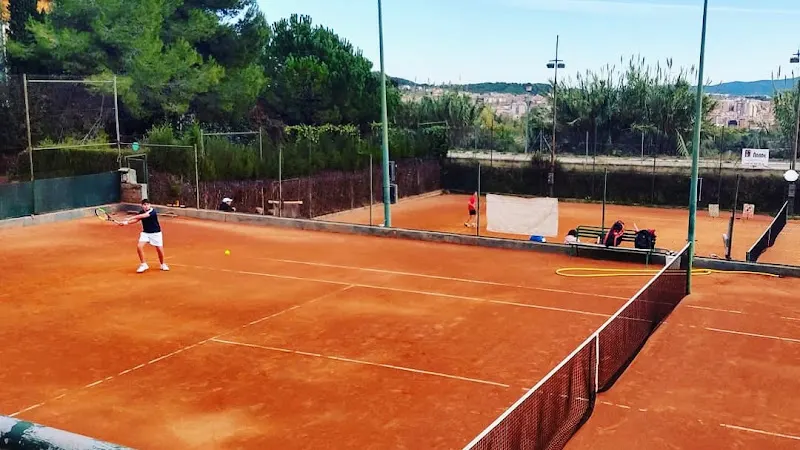 Sportenis Rubí - Club deportivo en Rubí - foto 2