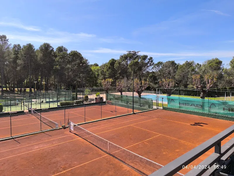 Club Tenis Natació Sant Cugat - Club de tenis en Barcelona - foto 2