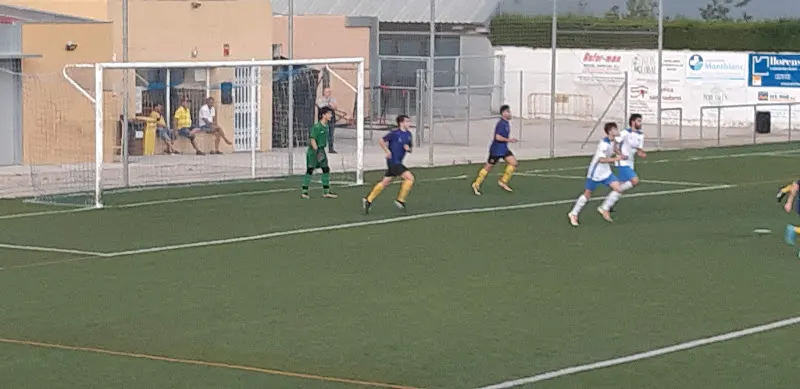 Zona Deportiva - Pabellón - Sant Pere de Riudebitlles