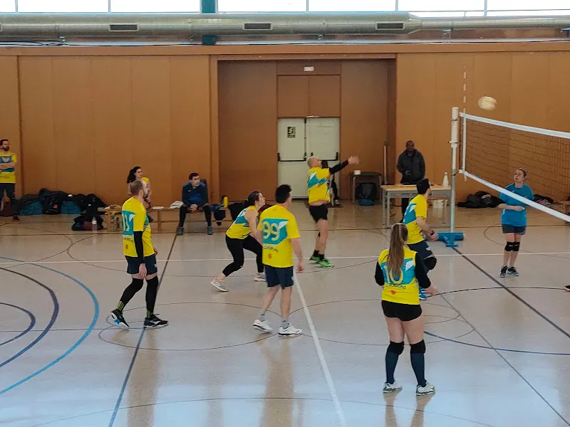 Pabellón Municipal de Santa Eugenia de Berga - Polideportivo en Santa Eugenia de Berga - foto 2