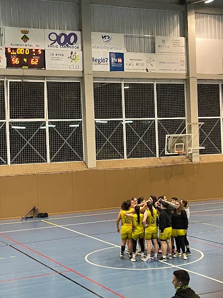 Pabellón Municipal Rafa Martínez - Polideportivo en Santpedor - foto 2