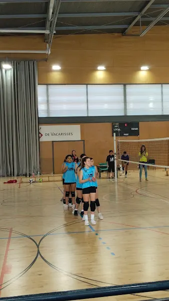 Pavelló Municipal de Vacarisses ( zona esportiva ) - Polideportivo en Vacarisses - foto 2