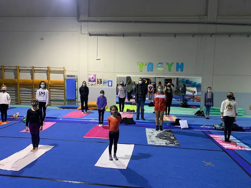 Club Esportiu TAGYM - Club deportivo en Vallirana - foto 2