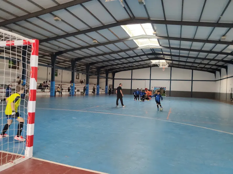 Pabellón polideportivo - Alcuescar