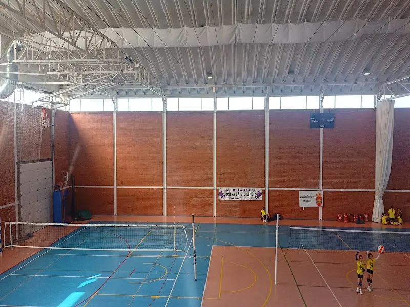 Pabellón municipal de Miajadas - Centro deportivo en Miajadas - foto 2