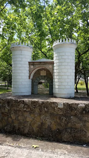 Pabellón Polideportivo Municipal - Montehermoso
