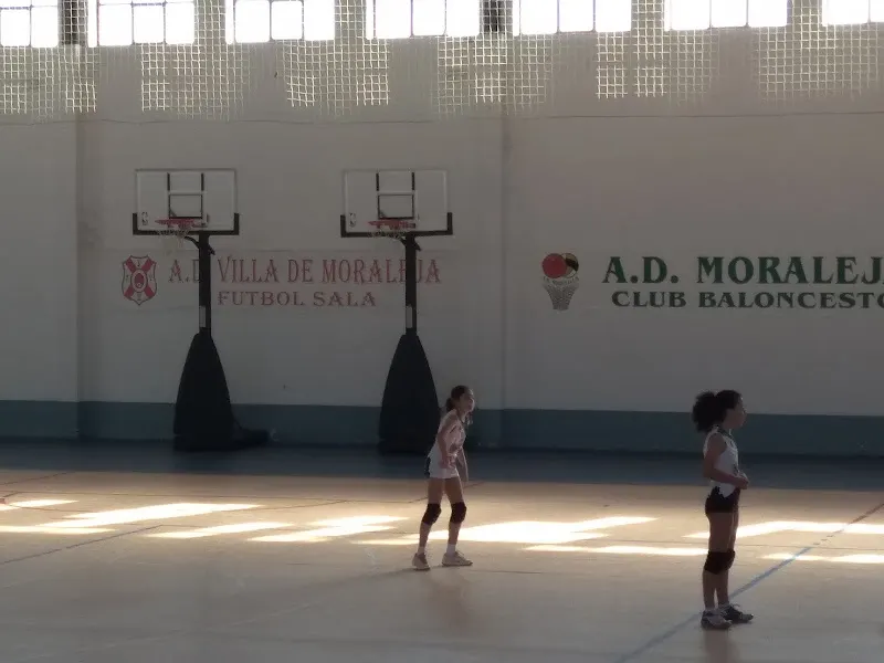 Pabellón de Deportes "Adolfo Suárez" en Moraleja