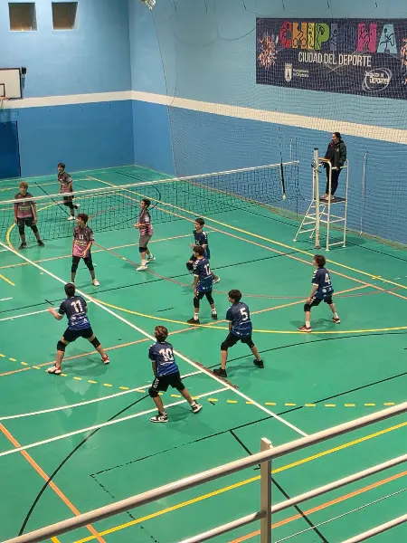 Pabellón Municipal Manuel Castaño Oli - Polideportivo en Chipiona - foto 2