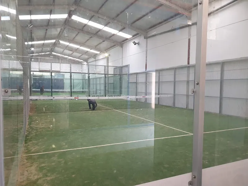 Padel 3 Caminos - Centro deportivo en Puerto Real - foto 2