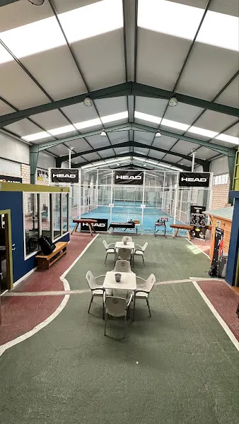Reinosa Pádel Club Indoor - Pista de pádel en Reinosa - foto 2
