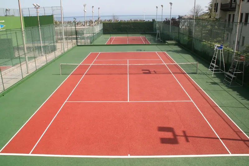 Sociedad Tenis Club de Castro-Urdiales - Club de tenis en Castro-Urdiales - foto 2