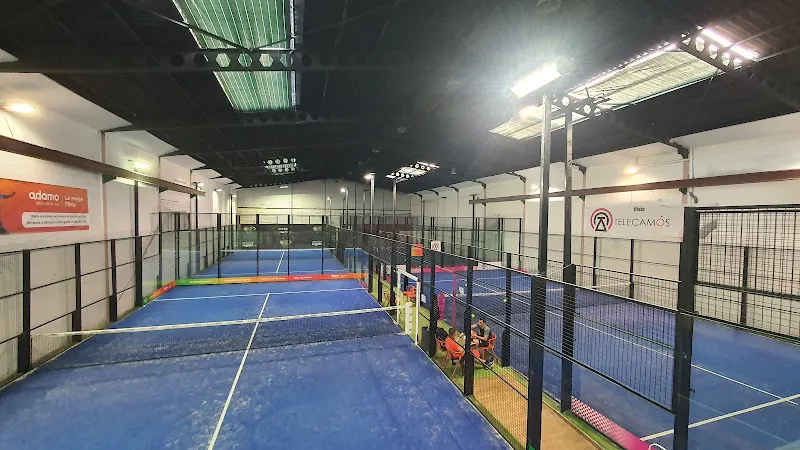 Smash Pádel Club - Club deportivo en Camargo - foto 2