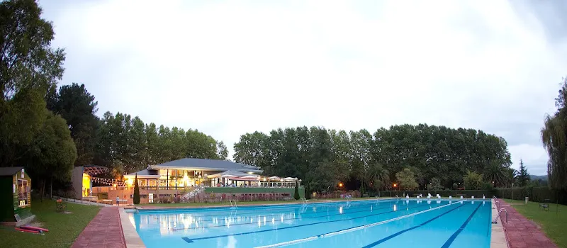 Club Deportivo Circulo de Recreo de Torrelavega - Polideportivo en Torrelavega - foto 2