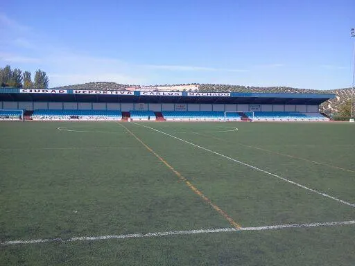 Ciudad Deportiva “Carlos Machado” - Polideportivo en Priego de Córdoba - foto 2