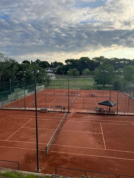 Club de Tenis Girona - Club de tenis en Girona - foto 3