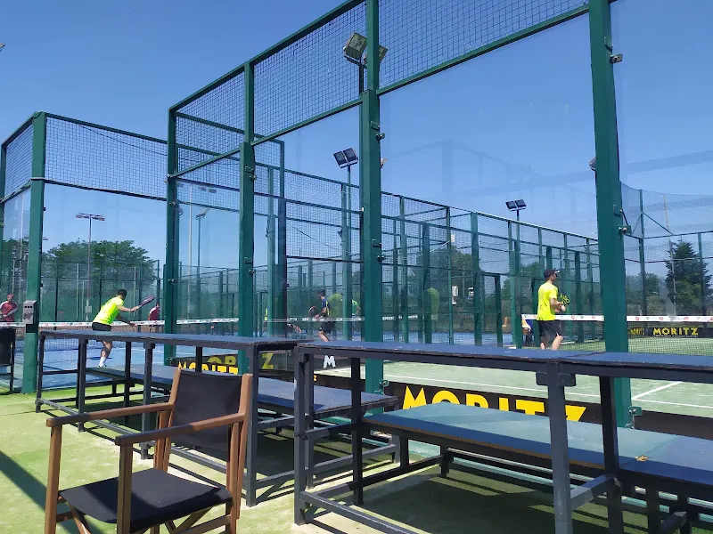 Club de Tennis i Pàdel Blanes - Club de tenis en Blanes - foto 3