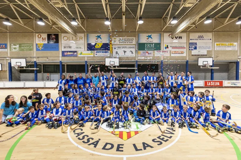 Pabellón Fomento Deportivo Cassanec - Polideportivo en Cassa de la Selva - foto 2