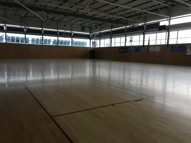 Pabellón Triple Municipal - Polideportivo en Girona - foto 2