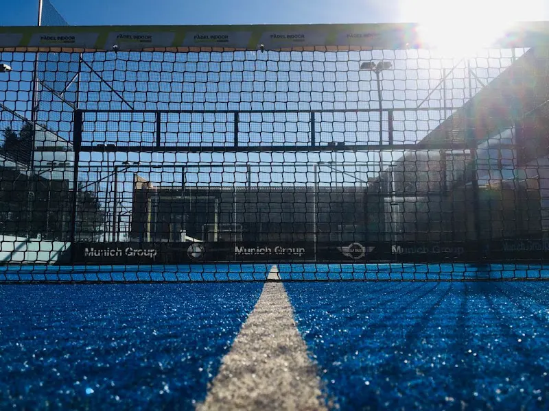 Pàdel Indoor Berguedà - Club de pádel en Berga - foto 2