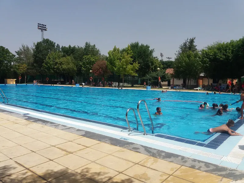 Polideportivo Municipal Jorge Abarca - Polideportivo en Albolote - foto 2