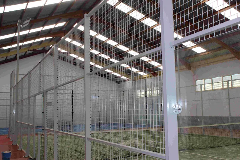 Pádel Huescar - Centro deportivo en Huescar