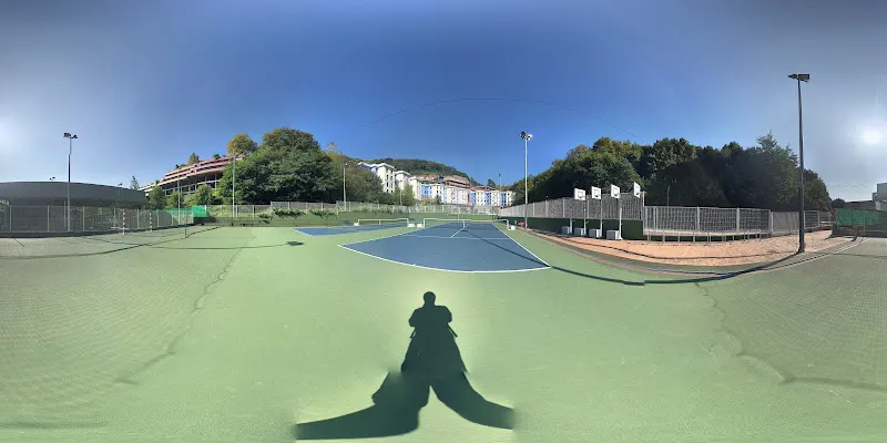 Instalaciones Deportivas UPV/EHU - Donostia-San Sebastian