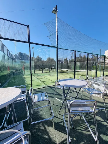 Tenis y Pádel Son Rigo - Club deportivo en Palma - foto 2
