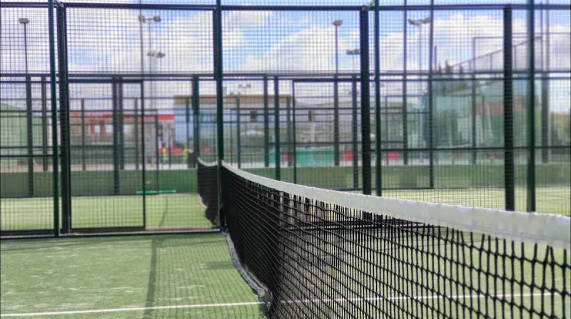 Tenis i Pádel Campos - Club de tenis en Campos - foto 2