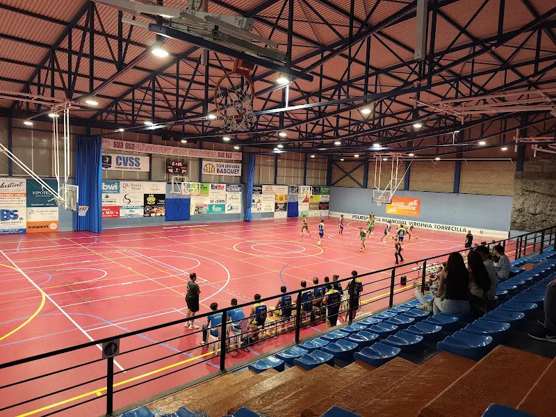 Poliesportiu Municipal Virginia Torrecilla - Polideportivo en Son Servera - foto 2