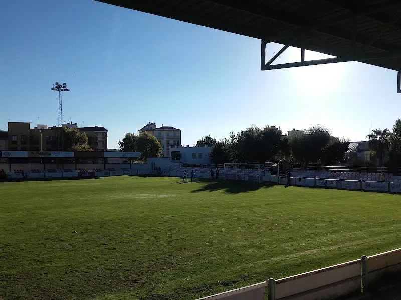 Complejo Polideportivo Matías Prats - Polideportivo en Torredonjimeno - foto 2