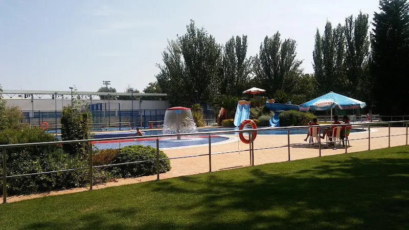 Complejo Polideportivo Arnedo - Polideportivo en Arnedo - foto 2