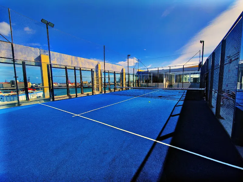 Dreamfit Pádel El muelle - Club de pádel en Palmas de Gran Canaria (Las) - foto 2