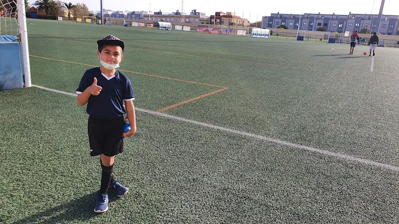 Ciudad Deportiva Municipal del Cruce de Arinaga - Centro deportivo en Agüimes - foto 2