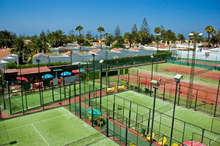 Club de Tenis y Padel Holycan - Santa Lucia de Tirajana