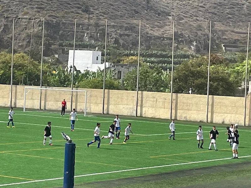 Complejo Deportivo Municipal Manuel Pablo - Polideportivo en Arucas - foto 2