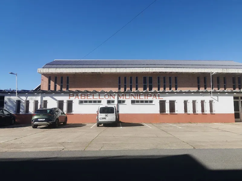 Pabellón deportivo de Cacabelos - Polideportivo en Cacabelos - foto 2