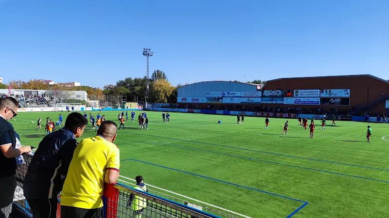 Campo Municipal del Club Futbol Joventut Mollerussa - Polideportivo en Mollerussa - foto 2