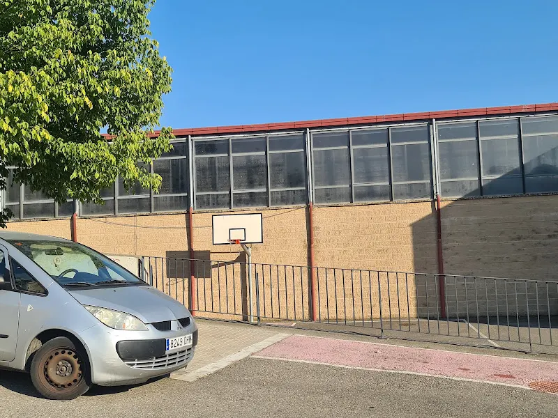 Pabellón Polideportivo Municipal de La Pobla de Segur - Polideportivo en Pobla de Segur (La) - foto 3