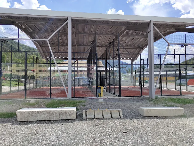 Pàdel Pont de.Suert - Polideportivo en Pont de Suert (El) - foto 2