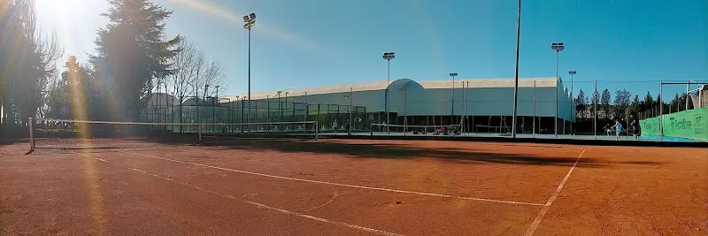 Ciudad Deportiva Jarama - Club de pádel en Algete - foto 2